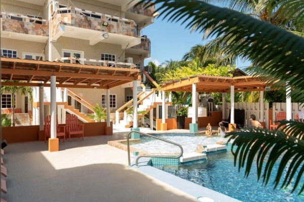 Hotel Island Magic Beach Resort (Caye Caulker )